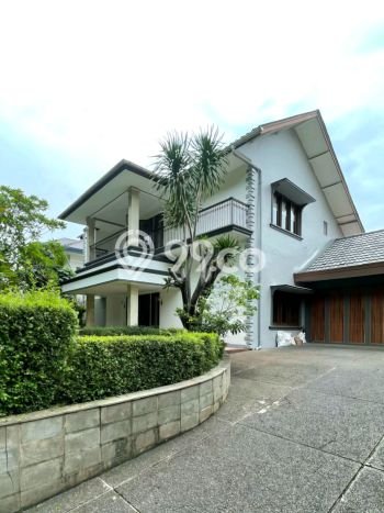 Rumah Eksklusif Siap Huni LT 700m2 di Kebayoran Baru, Jakarta Selatan Rumah Eksklusif Siap Huni LT 700m2 di Kebayoran Baru, Jakarta Selatan