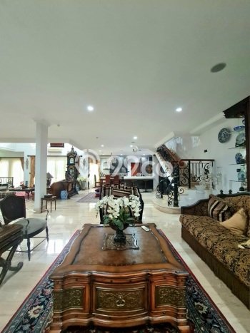Hunian Super Mewah dengan Akses Paling Strategis di Pondok Indah, Jakarta Selatan Hunian Super Mewah dengan Akses Paling Strategis di Pondok Indah, Jakarta Selatan