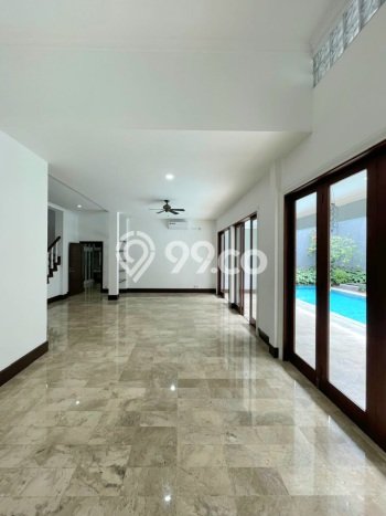 Rumah Eksklusif Siap Huni LT 700m2 di Kebayoran Baru, Jakarta Selatan Rumah Eksklusif Siap Huni LT 700m2 di Kebayoran Baru, Jakarta Selatan
