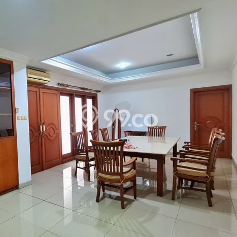 Dijual Rumah Premium dengan Fasilitas Sekitar Komplit di Kebayoran Baru, Jakarta Selatan Dijual Rumah Premium dengan Fasilitas Sekitar Komplit di Kebayoran Baru, Jakarta Selatan