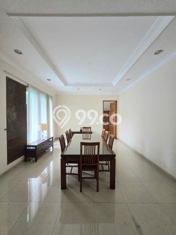 Dijual Rumah Mewah Elegan Dengan View Eksklusif di Pejaten, Jakarta Selatan Dijual Rumah Mewah Elegan Dengan View Eksklusif di Pejaten, Jakarta Selatan