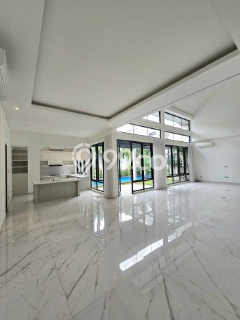 Hunian Modern Dikontrakkan 4 Kamar di Kebayoran Baru Bisa Nego Hunian Modern Dikontrakkan 4 Kamar di Kebayoran Baru Bisa Nego