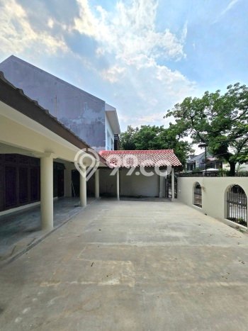 Rumah Cantik Siap Huni Di Kebayoran Baru Luas 200m2 Aman Rumah Cantik Siap Huni Di Kebayoran Baru Luas 200m2 Aman