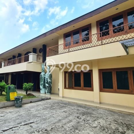 Dijual Rumah Premium dengan Fasilitas Sekitar Komplit di Kebayoran Baru, Jakarta Selatan Dijual Rumah Premium dengan Fasilitas Sekitar Komplit di Kebayoran Baru, Jakarta Selatan