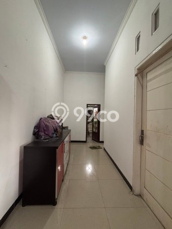 Rumah Modern 4 KT di Karang Satria Bekasi Semi Furnished Rumah Modern 4 KT di Karang Satria Bekasi Semi Furnished