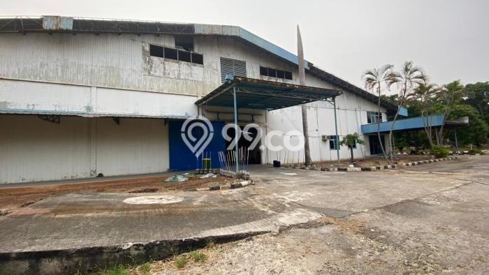 FOR SALE! Pabrik di Karawang Timur Karawang, LT 47395m2, LB 10551m2 FOR SALE! Pabrik di Karawang Timur Karawang, LT 47395m2, LB 10551m2