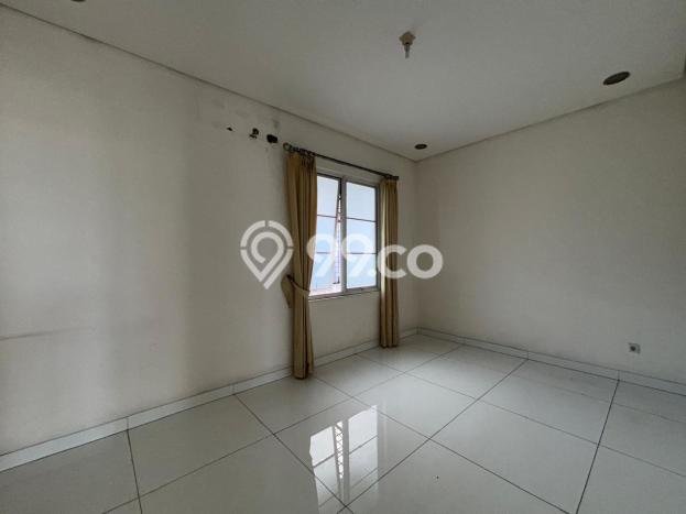 Jual Rumah Mewah Elegan Dengan View Cantik di Grand Wisata, Bekasi Jual Rumah Mewah Elegan Dengan View Cantik di Grand Wisata, Bekasi