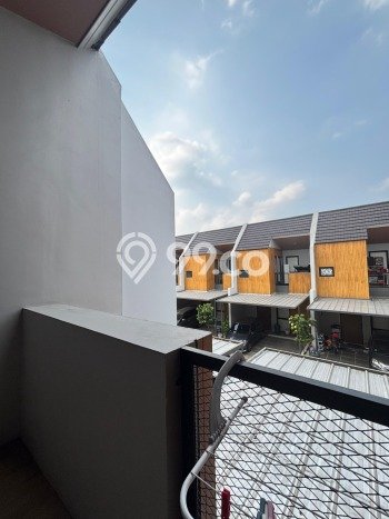 Dijual Hunian Rumah Nyaman 3 Kamar di Grand Wisata, Bekasi Dijual Hunian Rumah Nyaman 3 Kamar di Grand Wisata, Bekasi