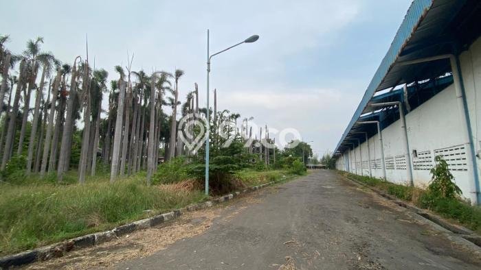 FOR SALE! Pabrik di Karawang Timur Karawang, LT 47395m2, LB 10551m2 FOR SALE! Pabrik di Karawang Timur Karawang, LT 47395m2, LB 10551m2