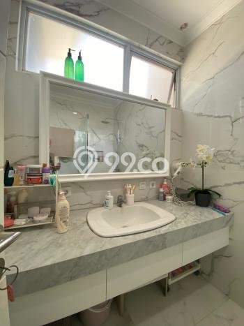 Rumah Luxury Modern Tanpa Renovasi di Grand Wisata Bekasi Rumah Luxury Modern Tanpa Renovasi di Grand Wisata Bekasi
