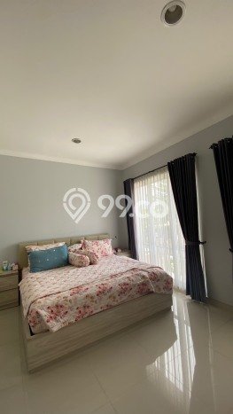 Rumah Elit LB 160m2 Siap Huni Desain Elegan di Grand Wisata, Bekasi Rumah Elit LB 160m2 Siap Huni Desain Elegan di Grand Wisata, Bekasi