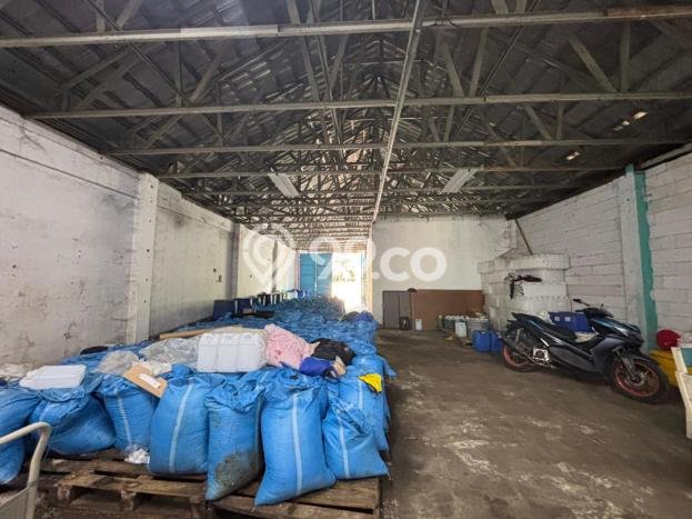 Dijual! Gudang di Niaga Kalimas Bekasi LT 218m2 / LB 185m2 Kawasan Strategis Dijual! Gudang di Niaga Kalimas Bekasi LT 218m2 / LB 185m2 Kawasan Strategis