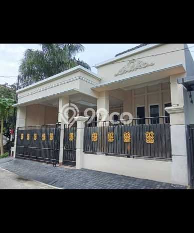 Rumah di , 4 KT, Area Strategis, LT 170m2m² Bangunan 225m2m² Rumah di , 4 KT, Area Strategis, LT 170m2m² Bangunan 225m2m²