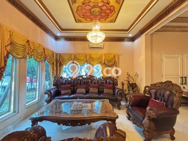 Rumah Elit LB 320m2 Siap Huni Desain Elegan di Grand Wisata, Bekasi Rumah Elit LB 320m2 Siap Huni Desain Elegan di Grand Wisata, Bekasi