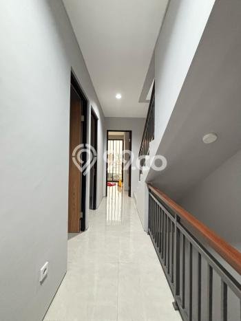 Rumah sewa siap pakai 4 KT di Grand Wisata, Bekasi Rumah sewa siap pakai 4 KT di Grand Wisata, Bekasi
