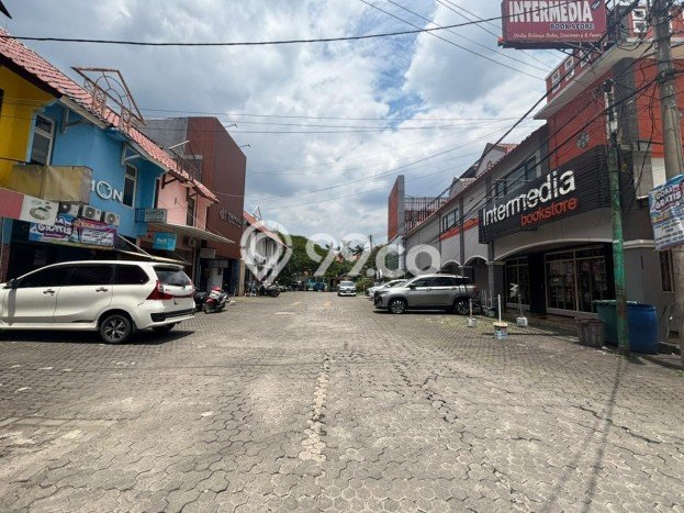 For Rent Ruko Kawasan , Luas 200m2m², Area Potensial For Rent Ruko Kawasan , Luas 200m2m², Area Potensial
