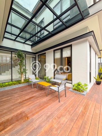 Hunian Elit LB 260m2 Siap Pakai Desain Elegan di Grand Wisata, Bekasi Hunian Elit LB 260m2 Siap Pakai Desain Elegan di Grand Wisata, Bekasi