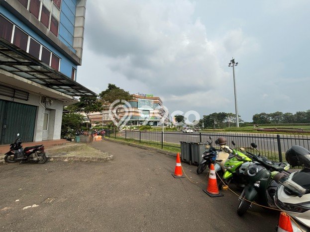 Disewakan Ruko di Kawasan Ramai Grand Wisata Luas 290m2 Disewakan Ruko di Kawasan Ramai Grand Wisata Luas 290m2