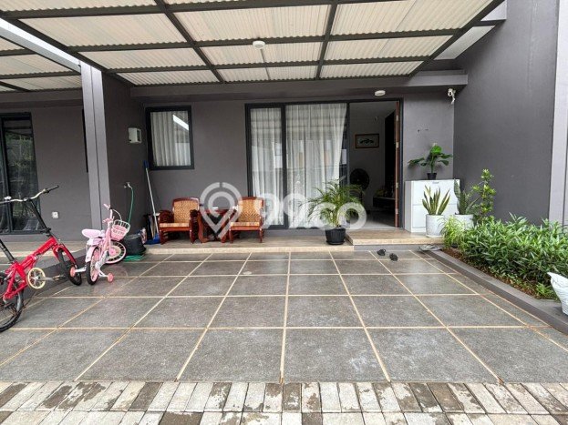 Rumah Modern 4 KT di Grand Wisata Bekasi Semi Furnished Rumah Modern 4 KT di Grand Wisata Bekasi Semi Furnished