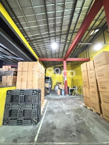 Unit Gudang Dijual di Bekasi LT 510m2 & LB 500m2 Unit Gudang Dijual di Bekasi LT 510m2 & LB 500m2