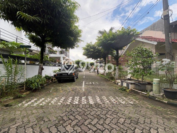 Hot Offer Hunian Premium Ideal dan Luas di Rawalumbu, Bekasi Hot Offer Hunian Premium Ideal dan Luas di Rawalumbu, Bekasi