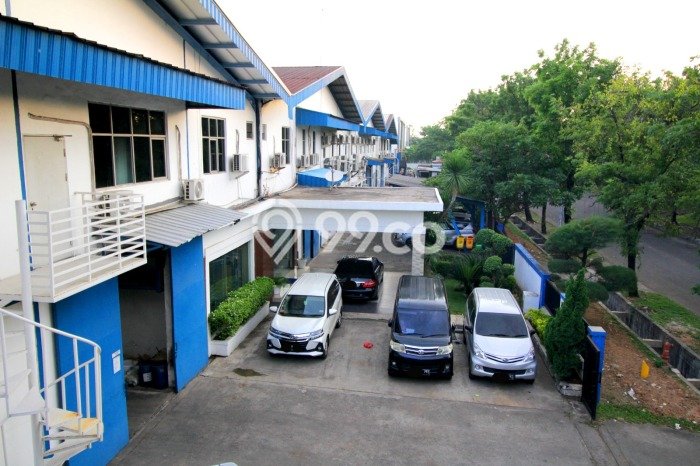 Unit Gudang Dijual di Bekasi LT 1740m2 & LB 1161m2 Unit Gudang Dijual di Bekasi LT 1740m2 & LB 1161m2