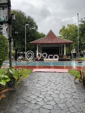 Rumah Luxury Modern Tanpa Renovasi di Grand Wisata Bekasi Rumah Luxury Modern Tanpa Renovasi di Grand Wisata Bekasi