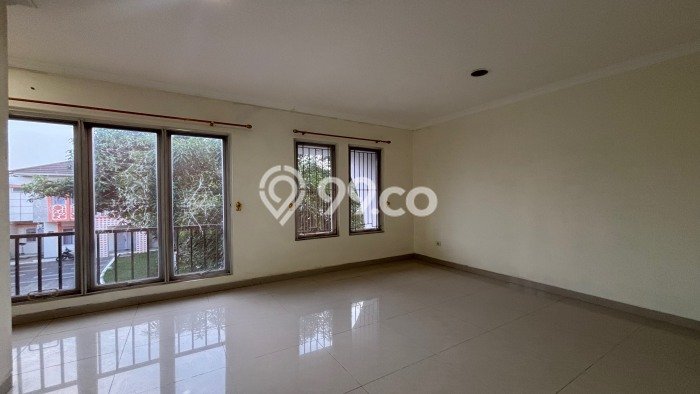 Disewakan Rumah Murah di Grand Wisata Bekasi dengan 3 Kamar Tidur Disewakan Rumah Murah di Grand Wisata Bekasi dengan 3 Kamar Tidur