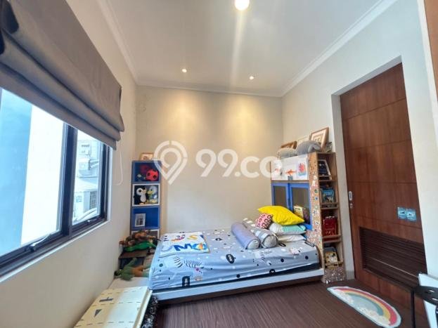 Rumah Luas Asri 3 KT Siap Huni di Grand Wisata Bekasi Rumah Luas Asri 3 KT Siap Huni di Grand Wisata Bekasi