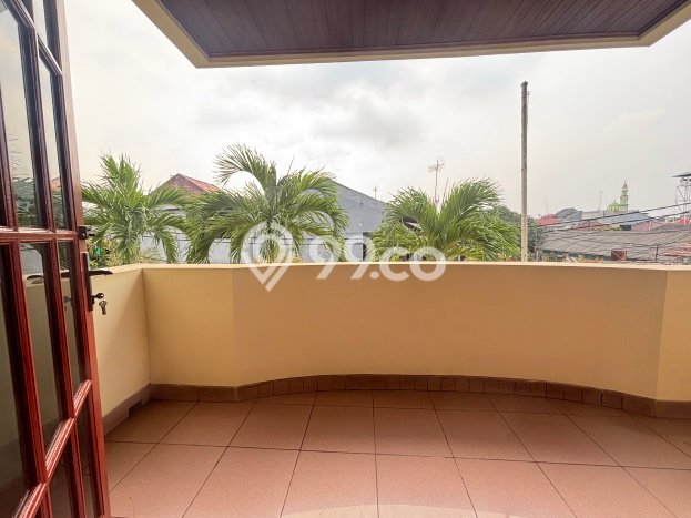 For Sale! Luxury House LT 155m2 Desain Modern di Narogong For Sale! Luxury House LT 155m2 Desain Modern di Narogong