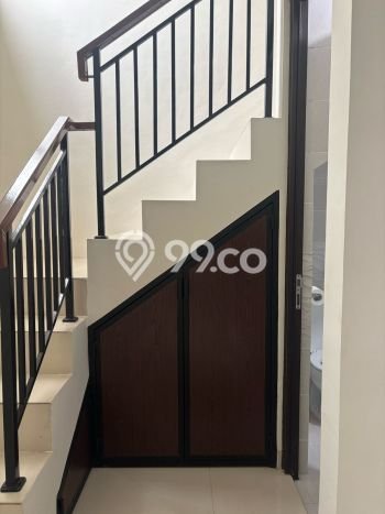 Jual Rumah Mewah Elegan Dengan View Cantik di Grand Wisata, Bekasi Jual Rumah Mewah Elegan Dengan View Cantik di Grand Wisata, Bekasi