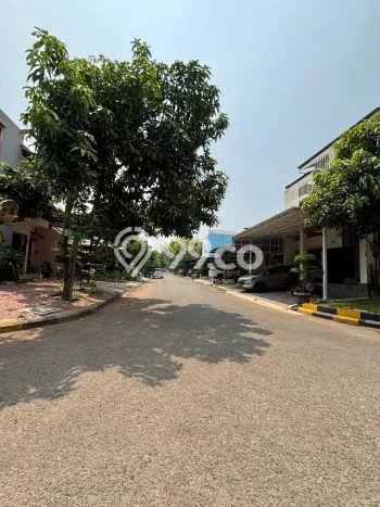 Rumah Elit Modern Tanpa Renovasi di Grand Wisata Bekasi Rumah Elit Modern Tanpa Renovasi di Grand Wisata Bekasi