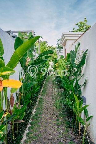 Disewakan Vila Strategis di , Area 0m2m², Akses ke Badung, Badung Disewakan Vila Strategis di , Area 0m2m², Akses ke Badung, Badung