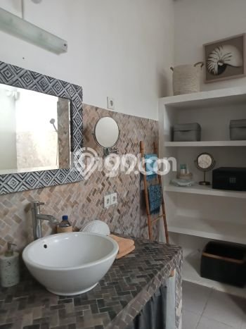 Vila Premium Kawasan , Area 300m2m², Tersedia Segera Vila Premium Kawasan , Area 300m2m², Tersedia Segera