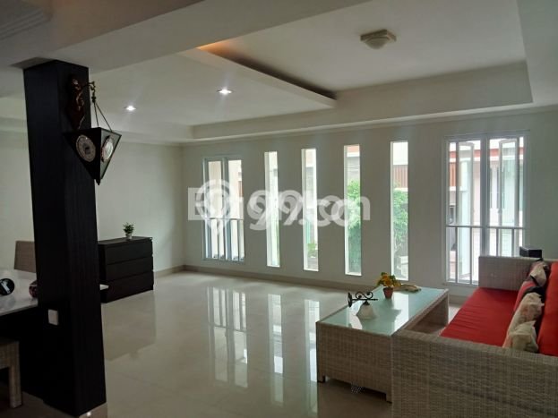 Rumah Elit Modern Tanpa Renovasi di Pemecutan Kaja Denpasar Rumah Elit Modern Tanpa Renovasi di Pemecutan Kaja Denpasar