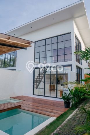 Disewakan Vila Strategis di , Area 0m2m², Akses ke Badung, Badung Disewakan Vila Strategis di , Area 0m2m², Akses ke Badung, Badung