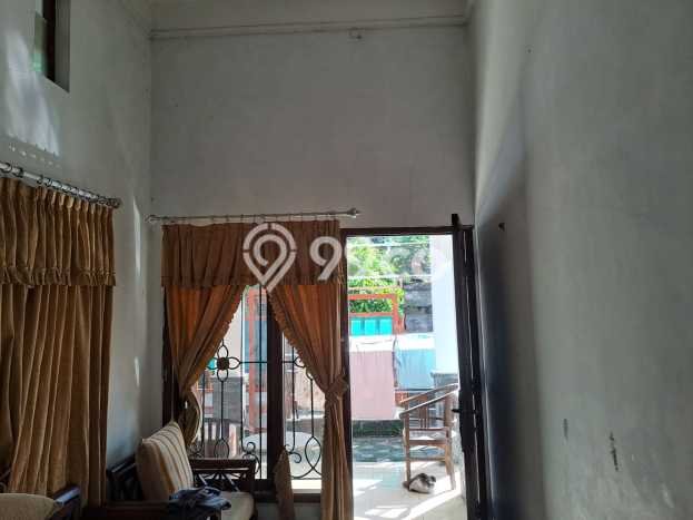 Rumah Modern 5 KT di Maguwoharjo Yogyakarta Unfurnished Rumah Modern 5 KT di Maguwoharjo Yogyakarta Unfurnished