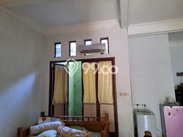 Rumah Modern 5 KT di Maguwoharjo Yogyakarta Unfurnished Rumah Modern 5 KT di Maguwoharjo Yogyakarta Unfurnished