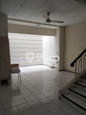 BEST OFFER! Rumah Siap Huni area Kelapa Gading, Luas 153m² LB 153m² BEST OFFER! Rumah Siap Huni area Kelapa Gading, Luas 153m² LB 153m²