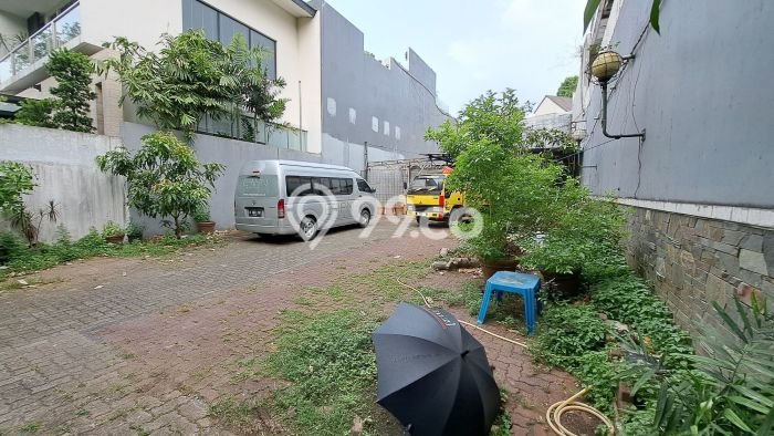 Dijual Rumah Premium dengan Fasilitas Sekitar Komplit di Menteng, Jakarta Pusat Dijual Rumah Premium dengan Fasilitas Sekitar Komplit di Menteng, Jakarta Pusat