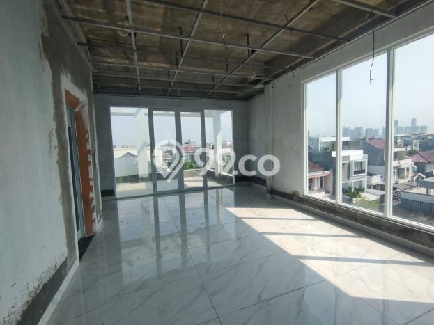 Hunian Elit LB 240m2 Siap Pakai Desain Elegan di Sunter, Jakarta Utara Hunian Elit LB 240m2 Siap Pakai Desain Elegan di Sunter, Jakarta Utara