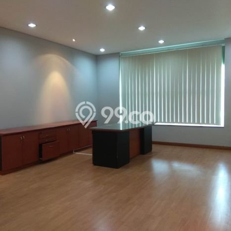 Ruko Dijual di Jakarta Utara LT 209m2 & LB 1000m2 Lokasi Terbaik! Ruko Dijual di Jakarta Utara LT 209m2 & LB 1000m2 Lokasi Terbaik!