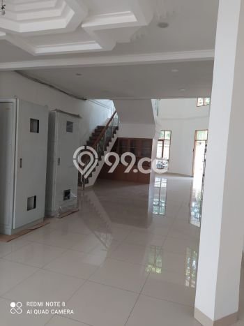 Hunian Mewah LB 417m2 Siap Huni Desain Elegan di Sunter, Jakarta Utara Hunian Mewah LB 417m2 Siap Huni Desain Elegan di Sunter, Jakarta Utara