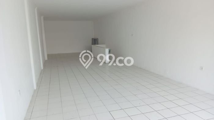 Untuk Dijual Ruko di Kelapa Gading Jakarta Utara LT 140m2 / LB 140m2 Untuk Dijual Ruko di Kelapa Gading Jakarta Utara LT 140m2 / LB 140m2