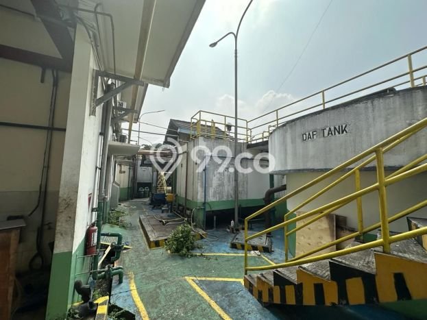 Gudang Dijual di Jakarta Barat LT 28000m2 & LB 15000m2 Lokasi Terbaik! Gudang Dijual di Jakarta Barat LT 28000m2 & LB 15000m2 Lokasi Terbaik!