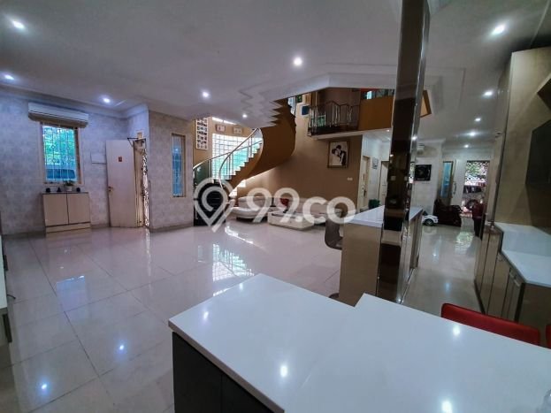 Hot Offer Hunian Mewah Ideal dan Luas di Kelapa Gading, Jakarta Utara Hot Offer Hunian Mewah Ideal dan Luas di Kelapa Gading, Jakarta Utara