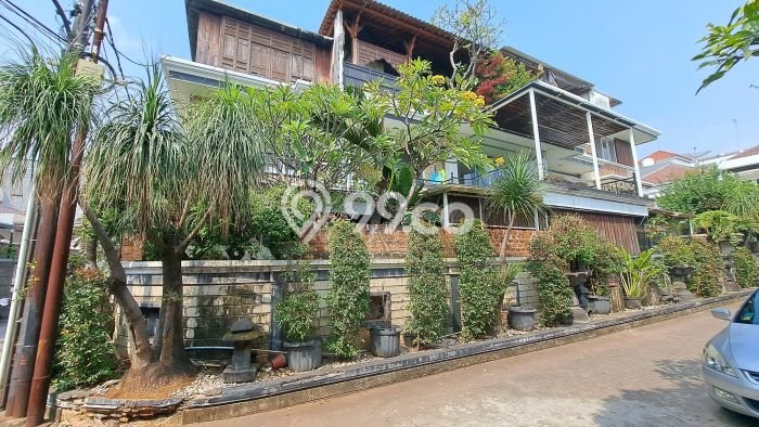Properti Nyaman 5 KT Luas Tanah 390m2m² di Sunter, Jakarta Utara Properti Nyaman 5 KT Luas Tanah 390m2m² di Sunter, Jakarta Utara