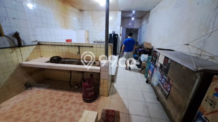 Rumah Eksklusif Siap Huni LT 200m2 di Tambora, Jakarta Barat Rumah Eksklusif Siap Huni LT 200m2 di Tambora, Jakarta Barat