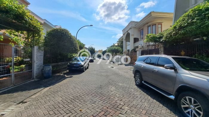 Hunian Mewah Dijual LT 312m2 di Kelapa Gading, Jakarta Utara Hunian Mewah Dijual LT 312m2 di Kelapa Gading, Jakarta Utara