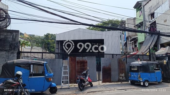 Area Ramai! Gudang Dijual di Pademangan untuk Bisnis Luas Bangunan 365m2 Area Ramai! Gudang Dijual di Pademangan untuk Bisnis Luas Bangunan 365m2